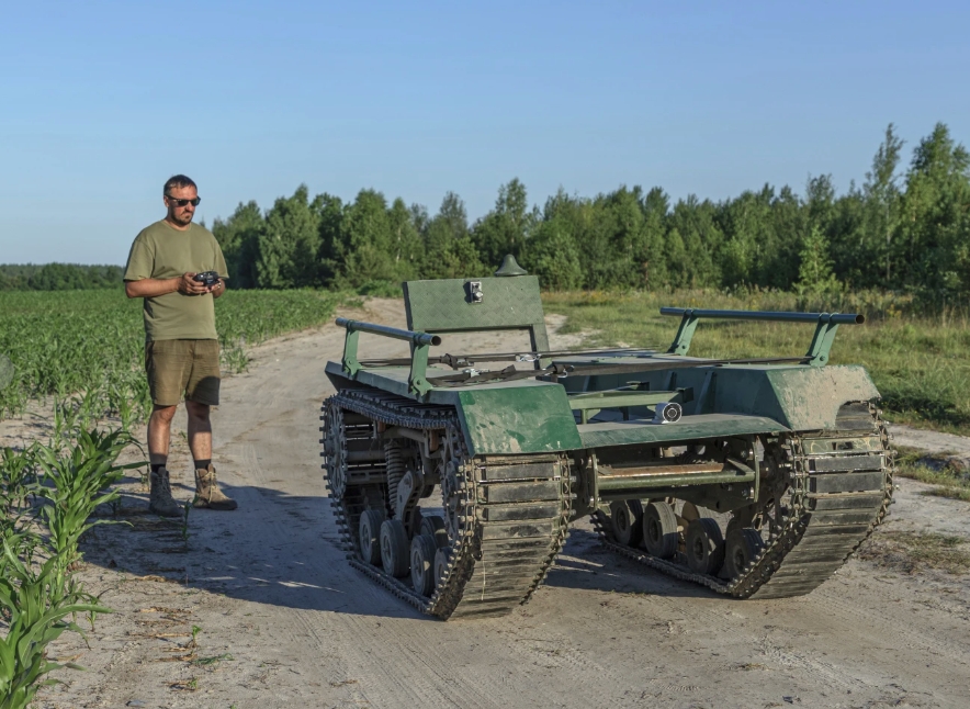  robot sat thu mo man cuoc cach mang tac chien moi o ukraine hinh anh 1