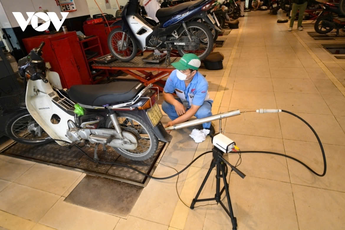 sap kiem dinh khi thai xe may nguoi dan se phai tra bao nhieu tien hinh anh 1