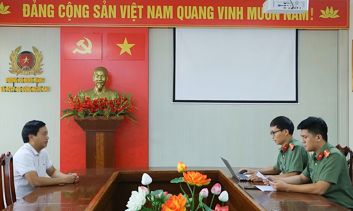 Dang tin sai su that ve vo de, nguoi dan ong o ha tinh bi phat 15 trieu dong hinh anh 1