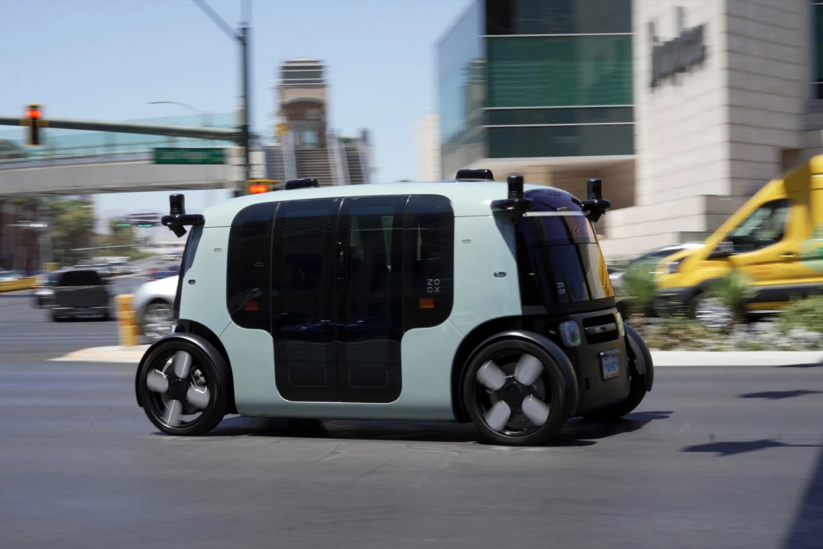 Robotaxi rời đường thử: Công nghệ vẫn cần vận hành bằng niềm tin