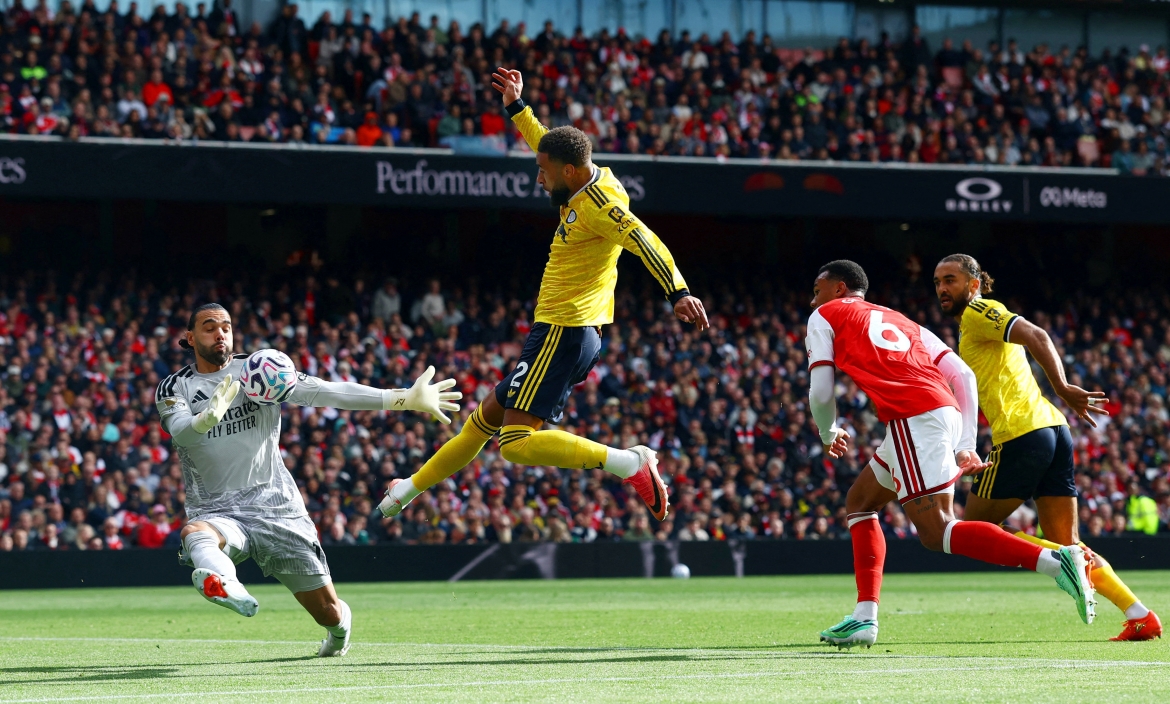  sieu du bi lap cong, arsenal loi nguoc dong thang leeds hinh anh 11