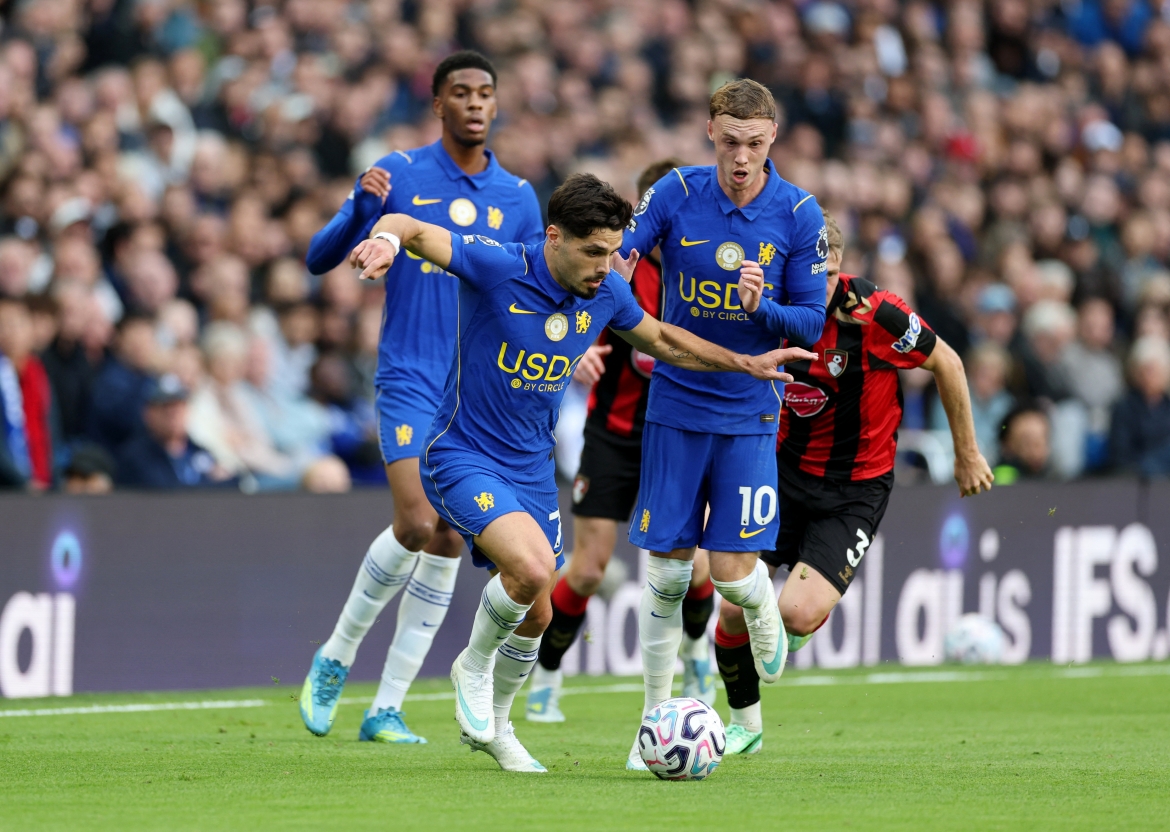 henderson toa sang ruc ro, chelsea thang dam bournemouth hinh anh 10