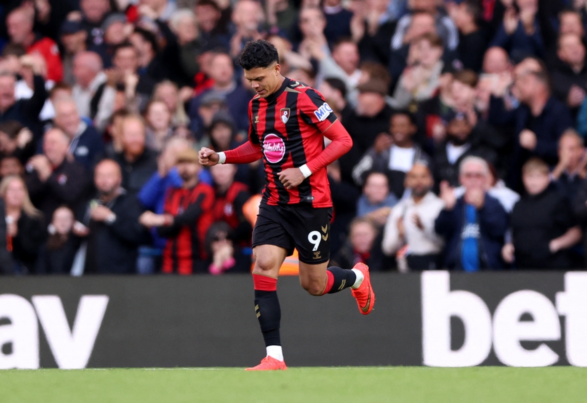 henderson toa sang ruc ro, chelsea thang dam bournemouth hinh anh 13