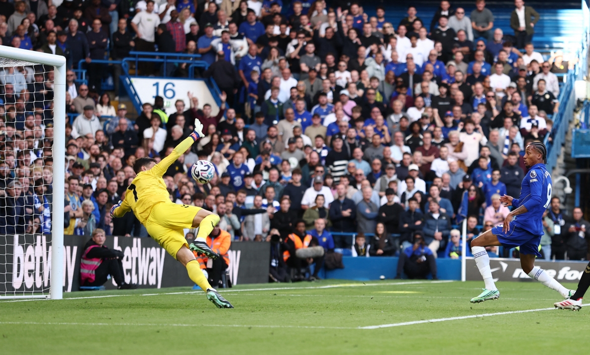 henderson toa sang ruc ro, chelsea thang dam bournemouth hinh anh 14