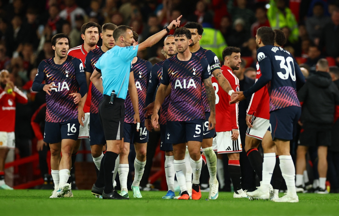 ket qua ngoai hang anh mu roi diem truoc 10 nguoi cua tottenham o phut bu gio hinh anh 17