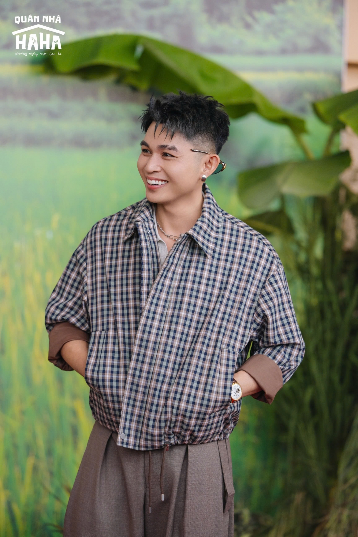 dan cast gia dinh haha mo quan an, nguoi stress, nguoi gap su co voi khach hinh anh 3