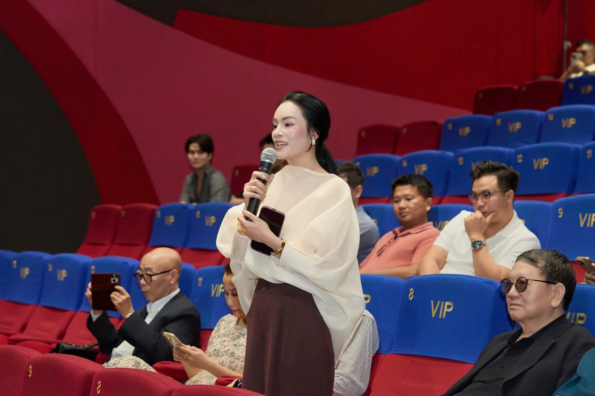 giai nhat tieng hat ha noi 22 tuoi vay tien bo me, co giao de lam album tien ty hinh anh 3