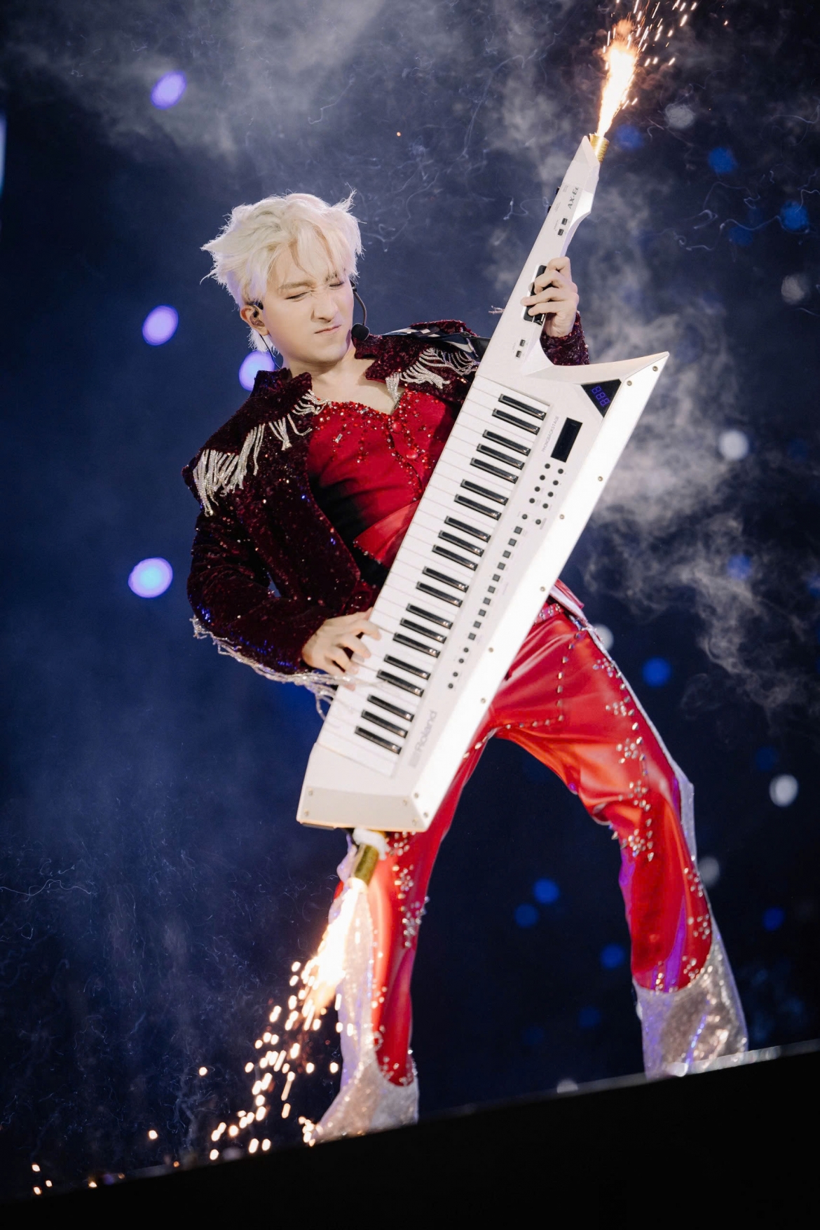 hoang rob bien hoa trong 2 dem concert anh trai vuot ngan chong gai hinh anh 3