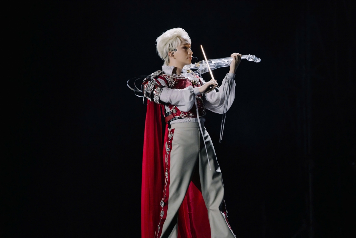 hoang rob bien hoa trong 2 dem concert anh trai vuot ngan chong gai hinh anh 2