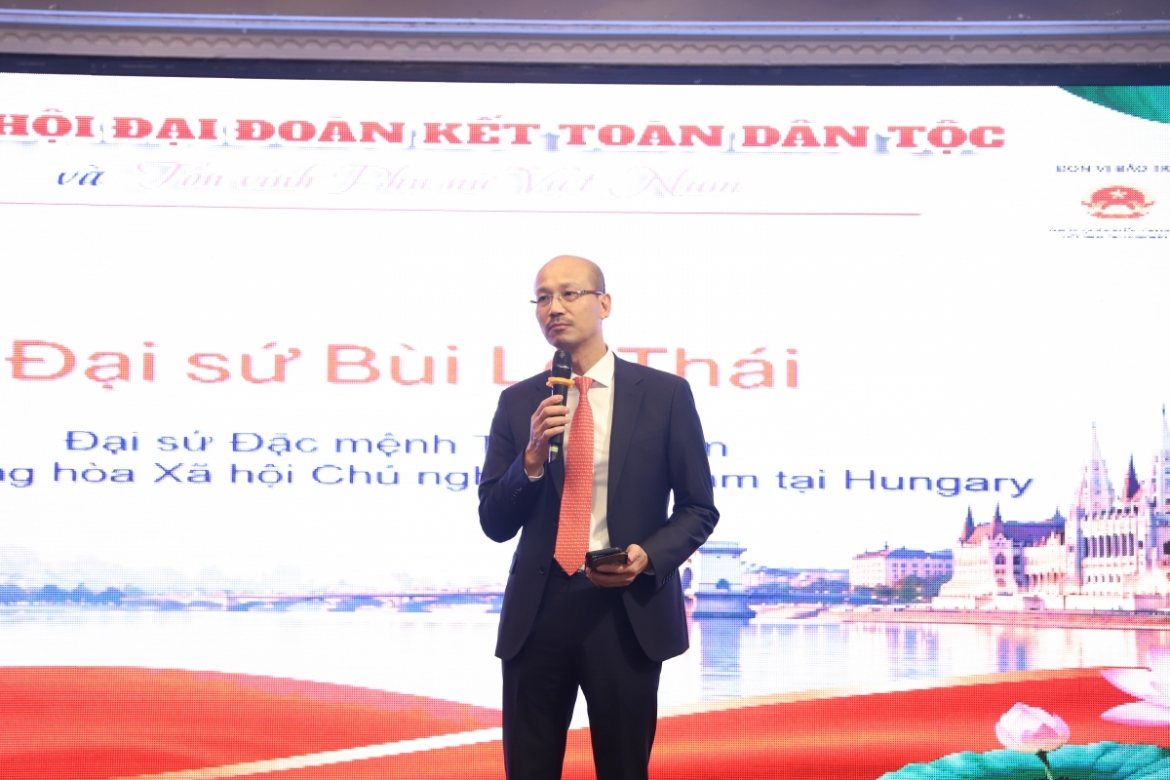 ts. phan bich thien Dieu gan ket nguoi viet xa que la y thuc coi nguon hinh anh 5