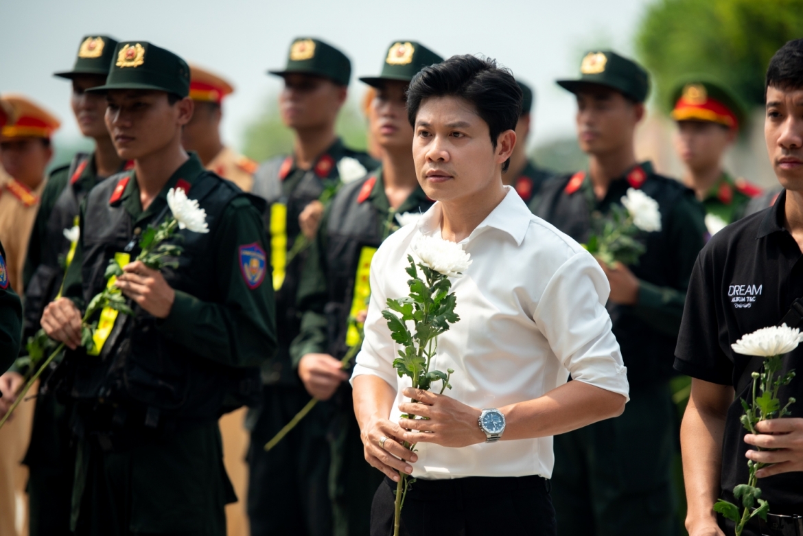 nguyen duyen quynh roi nuoc mat voi ca khuc moi cua nguyen van chung hinh anh 3