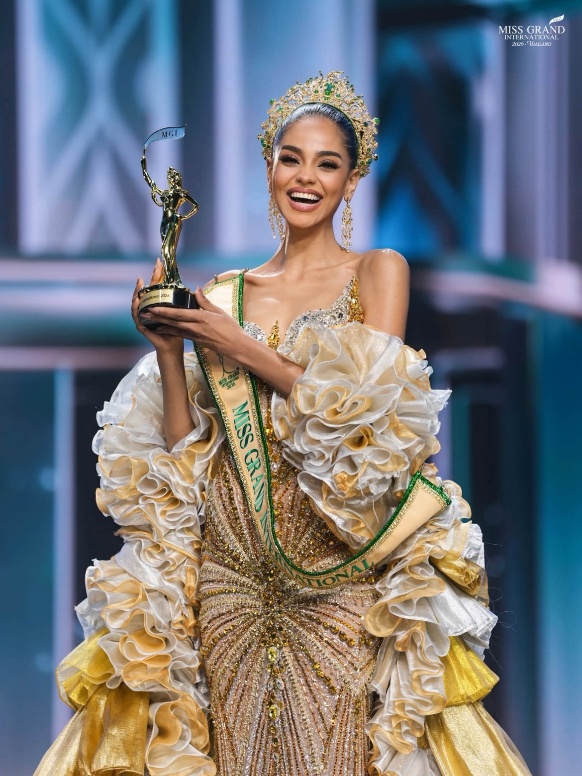nguoi dep tanzania dang quang miss grand international 2026, viet nam la A hau 4 hinh anh 2