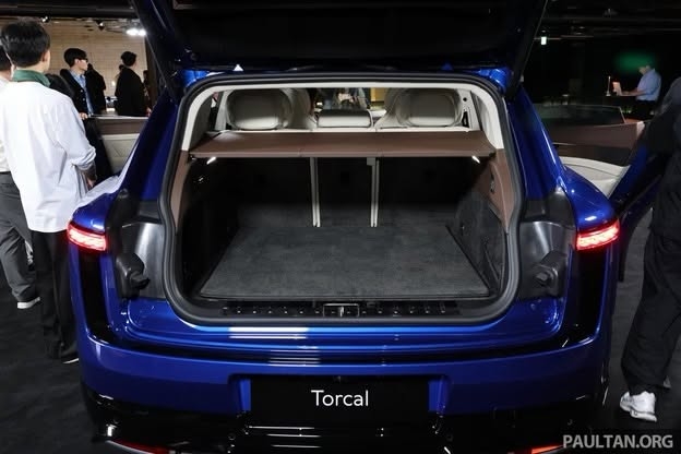 bentley torcal ev ra mat toan cau vao thang 9, gia hon 8 ty dong hinh anh 4