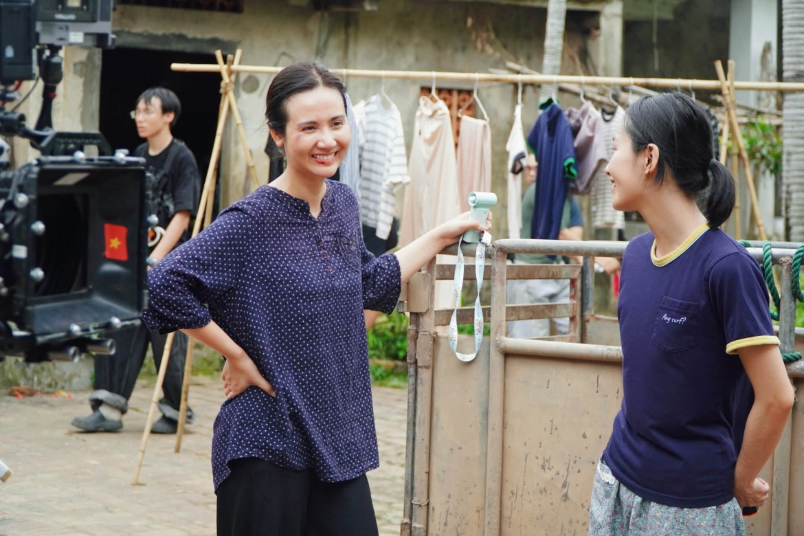 sao viet 18-10 mai phuong thuy dep goi cam trong hinh anh moi hinh anh 3