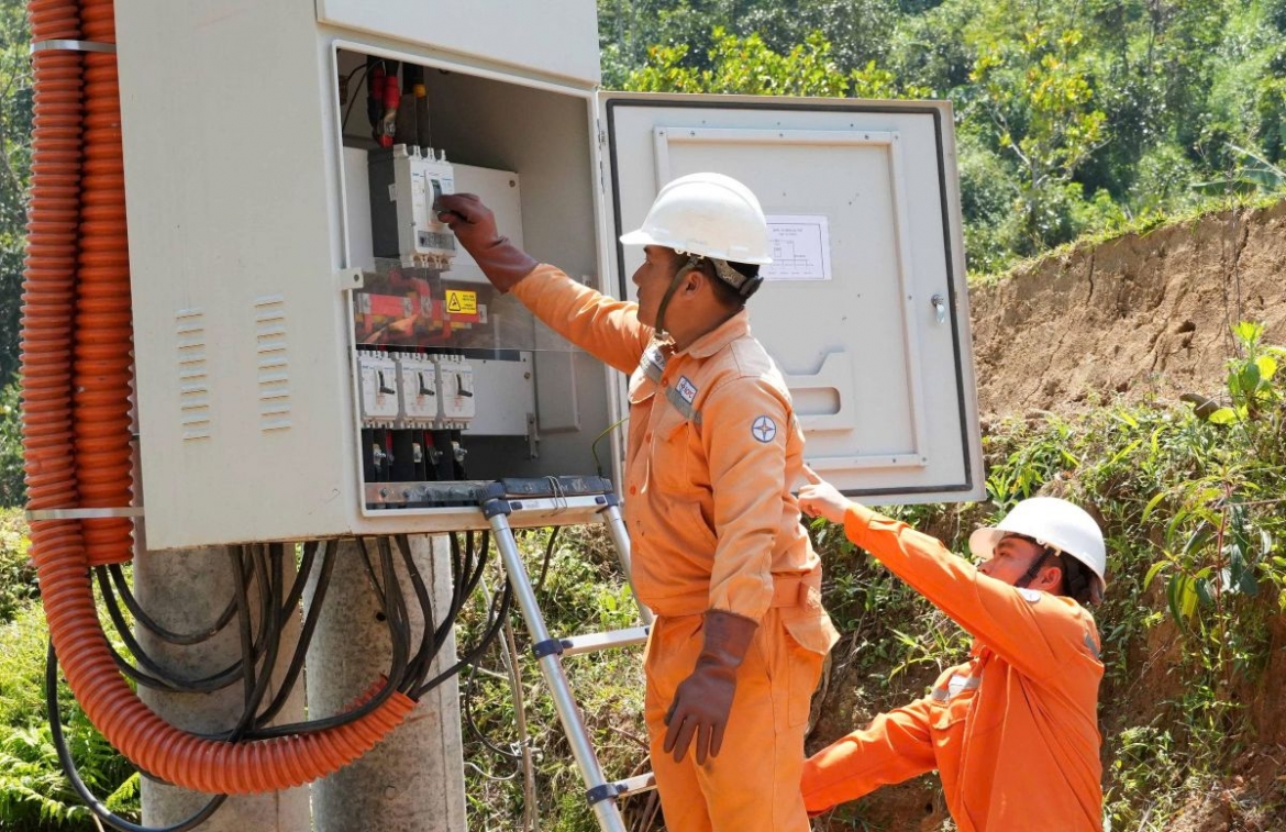 Khơi thông dòng điện, tạo đà bứt phá cho vùng sâu và vùng kinh tế động lực