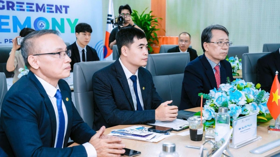 fpt polytechnic bat tay doi tac han quoc, trao co hoi cho gioi tre viet hinh anh 1