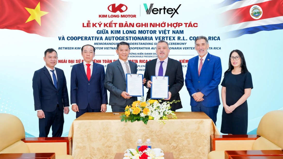 kim long motor mo co hoi dua o to viet den costa rica va trung my hinh anh 2