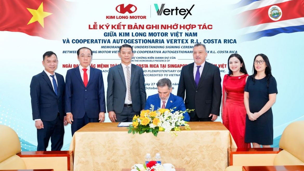 kim long motor mo co hoi dua o to viet den costa rica va trung my hinh anh 1