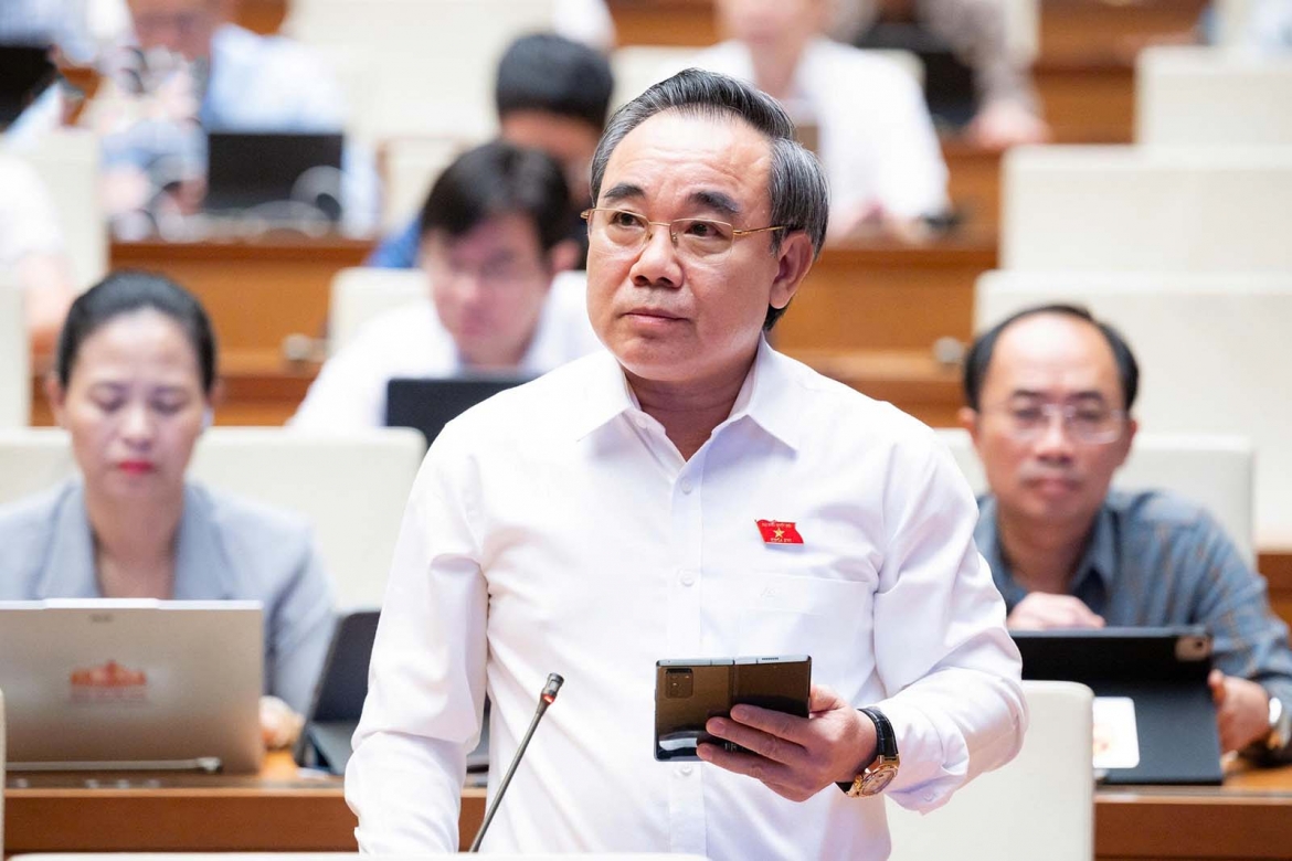than trong khi chuyen tu quan he thoa thuan dan su sang nha nuoc thu hoi dat hinh anh 4