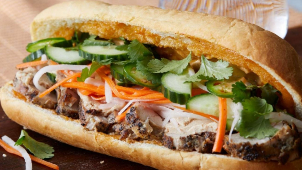 banh mi an kieu nay bo sung dinh duong can bang, no lau lai tot cho suc khoe hinh anh 1