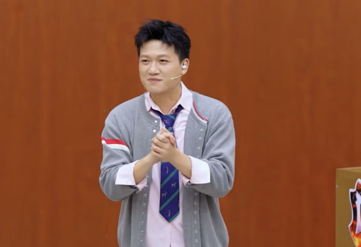 sao viet 4-10 chi pu dang anh cu o paris, dan mang bat ngo goi ten my nam 2k4 hinh anh 7