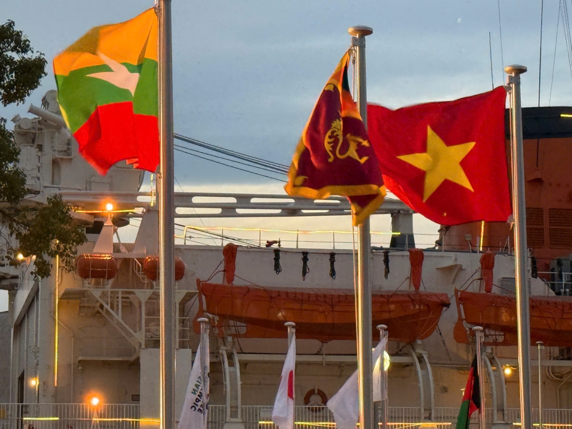 le thuong co asian para games 2026 quoc ky viet nam tung bay tai nagoya hinh anh 1