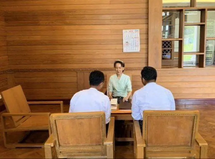 ba aung san suu kyi tro lai tam diem chu y sau loat dong thai moi cua myanmar hinh anh 2