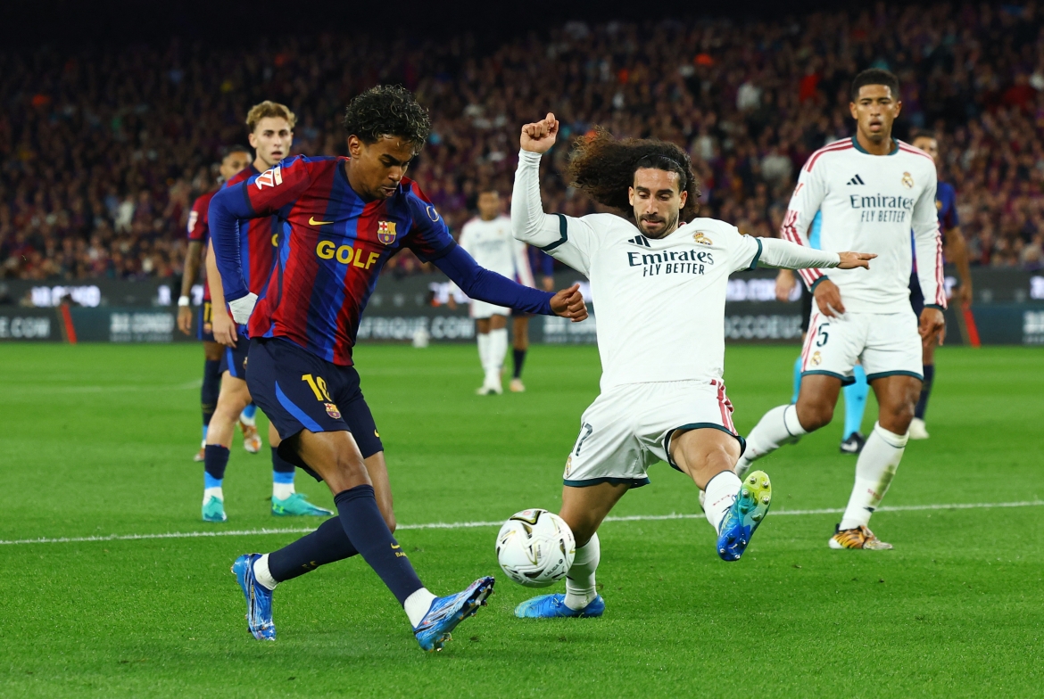 mbappe toa sang ruc ro, real madrid thang kich tinh barca hinh anh 2