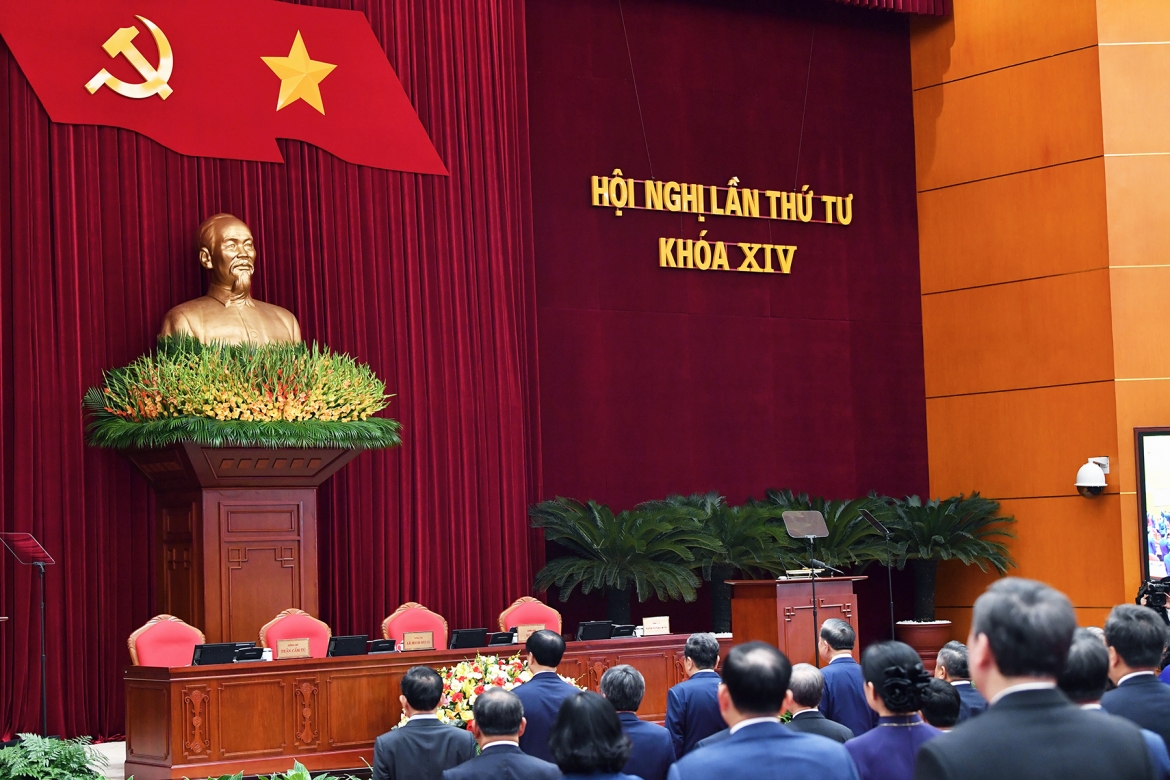 be-mac-hoi-nghi-trung-uong-4-khoa-14.1.jpg