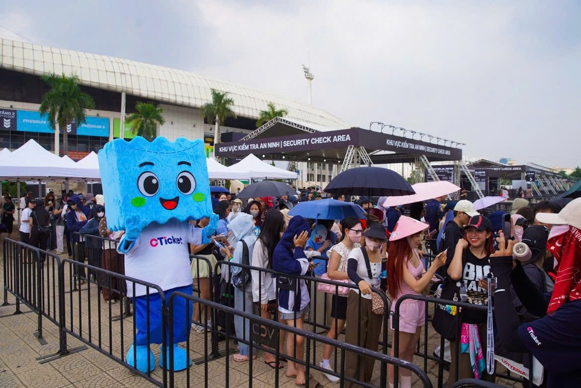 bigbang fans nationwide bring concert fever to hanoi picture 7