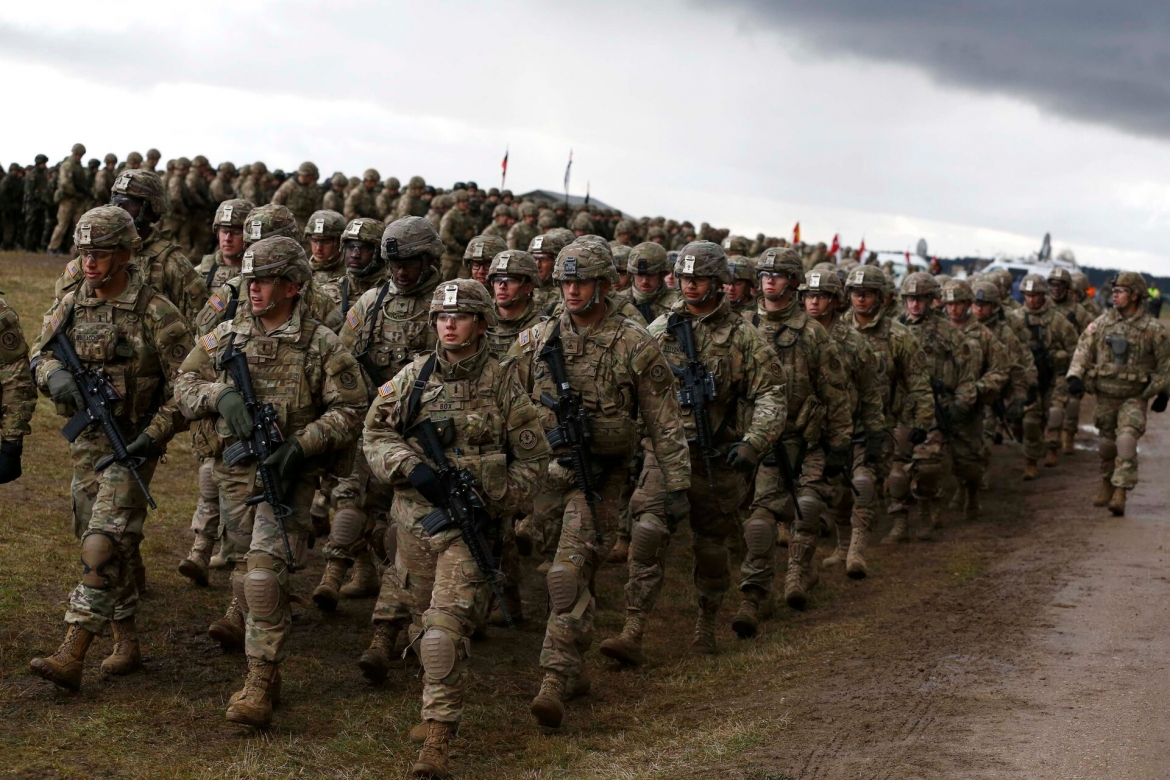 nato mo khoa huan luyen tai ba lan, chuan bi gin giu hoa binh tai ukraine hinh anh 1