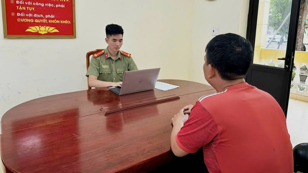 Nóng 24h ngày 6/10: Giám đốc bị tạm giam trong vụ hơn 1 triệu sản phẩm C sủi giả