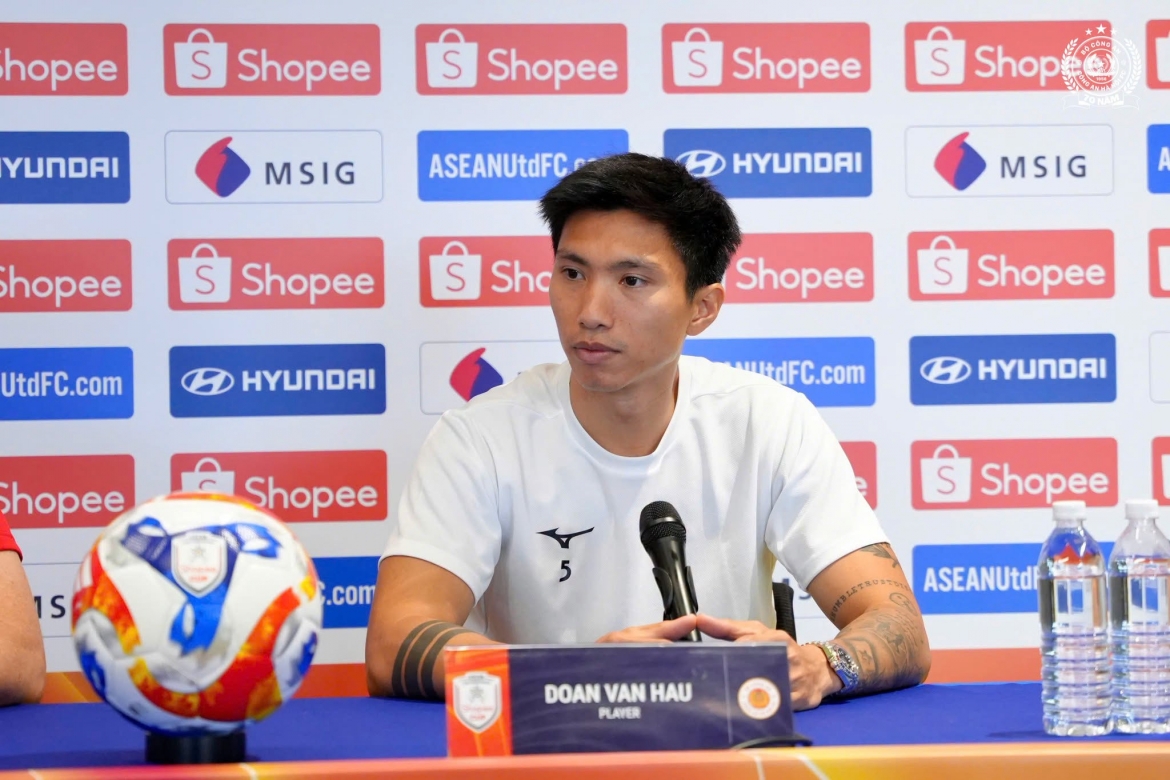 cahn doi dau lion city sailors fc, hlv polking tu tin cao do hinh anh 2