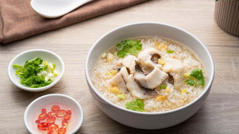 chao ca loc nau voi rau gi ngon, bo duong va de an hinh anh 1