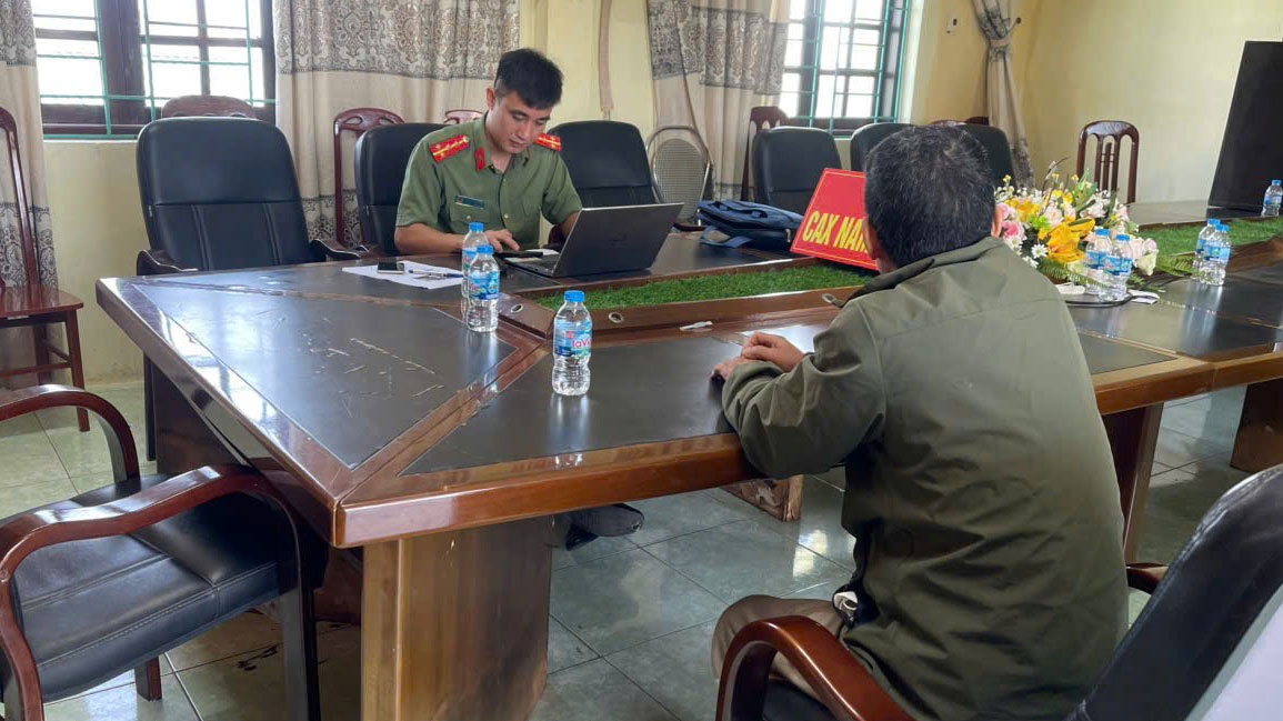 hai phong xu ly 2 truong hop binh luan sai su that tren mang xa hoi hinh anh 2