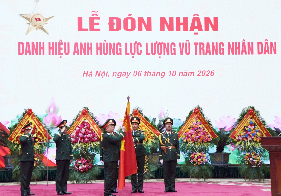 Cục Tuyên huấn đón nhận danh hiệu Anh hùng Lực lượng vũ trang nhân dân