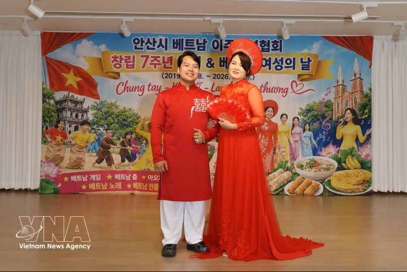 vietnamese culture shines at festival in rok picture 1