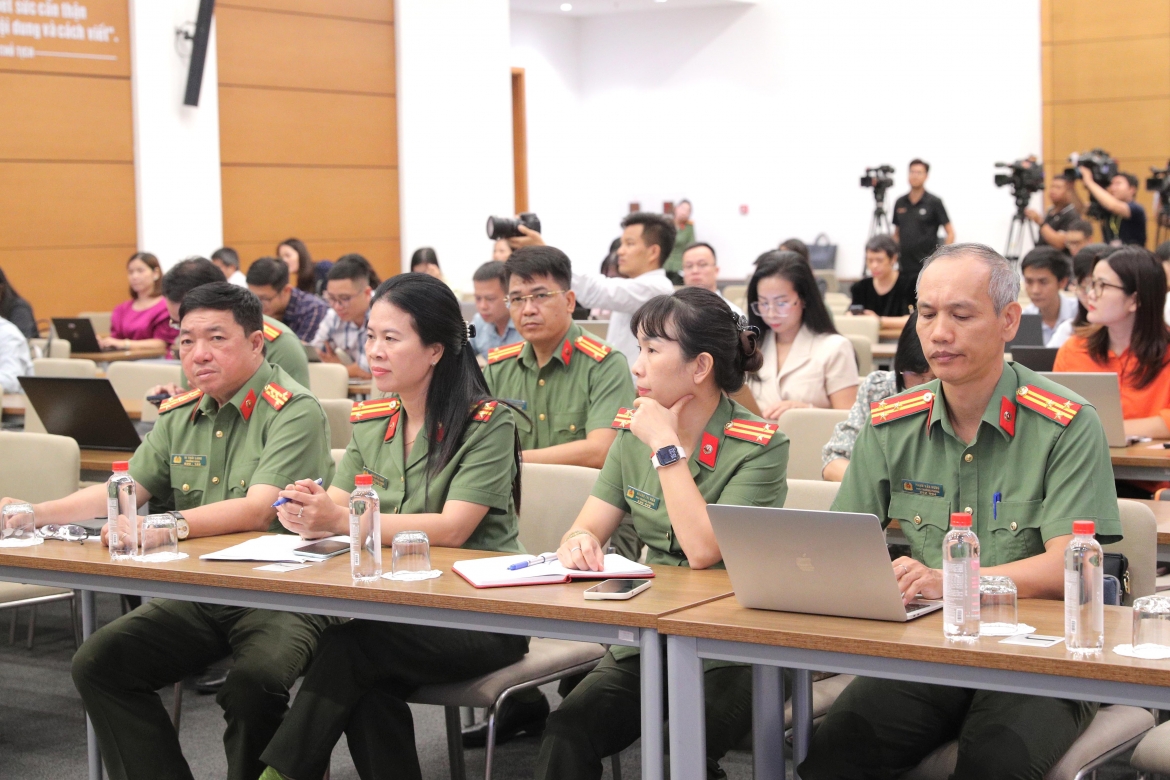 phat huy gia tri van hoa viet nam thanh dong luc quan trong phat trien dat nuoc hinh anh 4