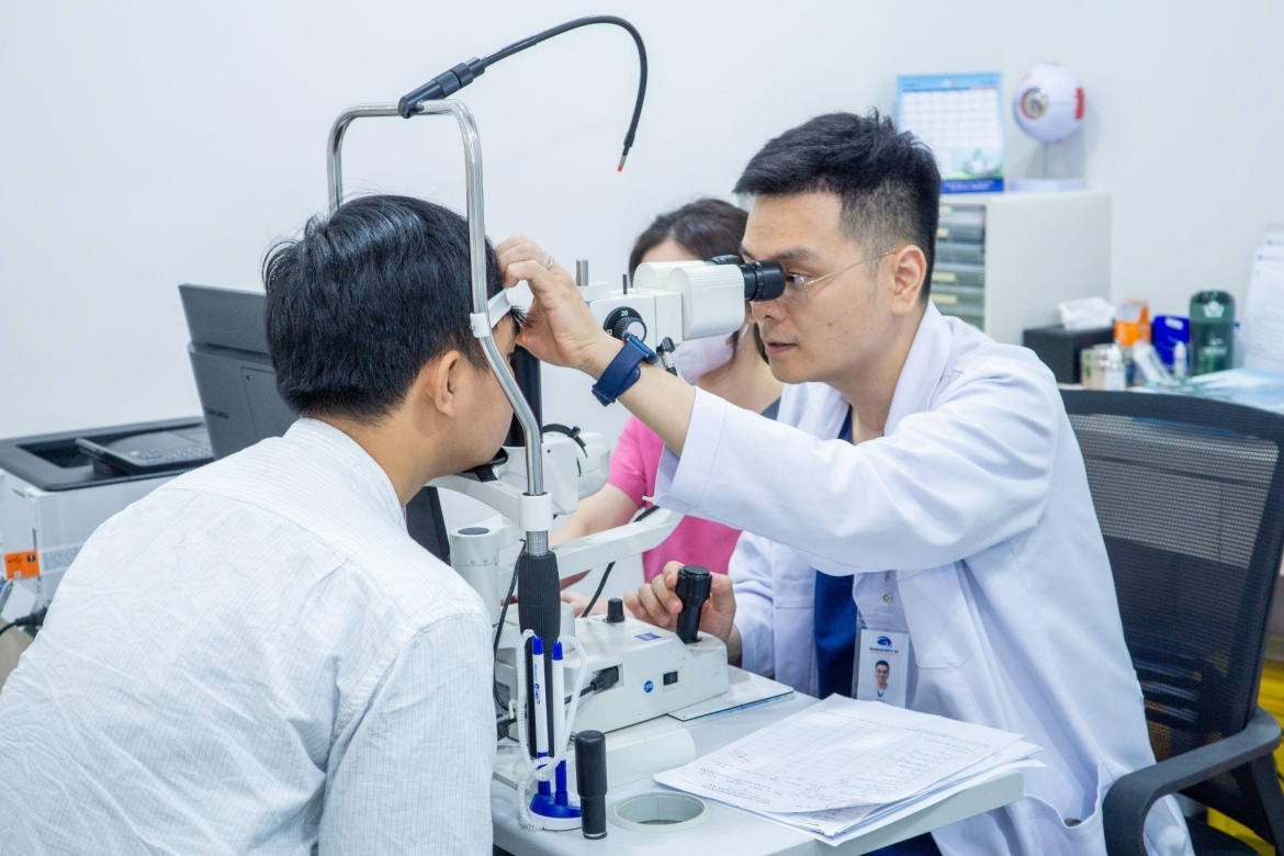 bo ba yeu to vang tao nen chuan dieu tri khuc xa tai dnd hinh anh 2