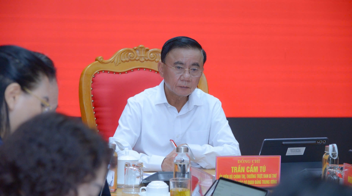 thuong truc ban bi thu Danh gia can bo phai gan voi chat luong san pham hinh anh 2