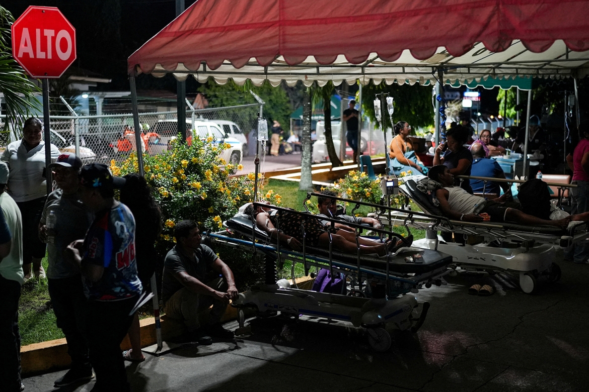 panama khan truong khac phuc hau qua dong dat manh 7,7 do hinh anh 1