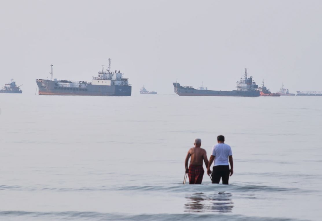 Tàu hàng bị tấn công tại eo Hormuz khiến 11 thủy thủ Ấn Độ bị thương