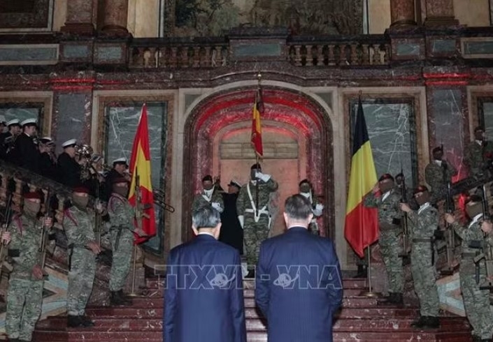 belgian pm chairs welcome ceremony for vietnam s top leader to lam picture 3