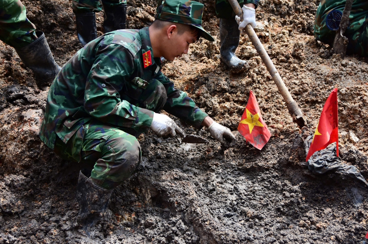 Quy tập thêm 13 hài cốt liệt sĩ tại Công viên Lê Thị Riêng