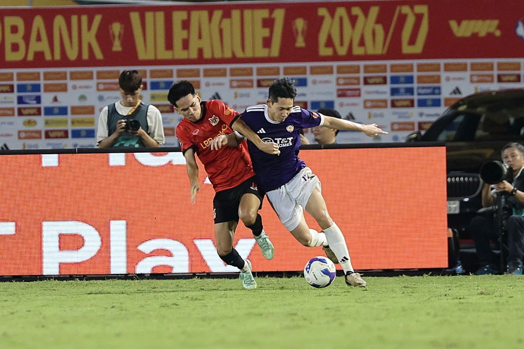 ket qua v-league hom nay 30 10 ha noi fc nguoc dong kich tinh truoc ninh binh hinh anh 29
