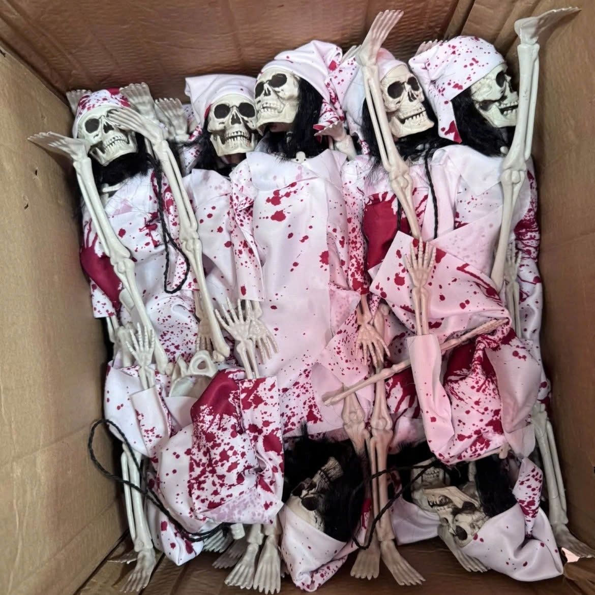 spooky halloween costumes and accessories flood hang ma street picture 4