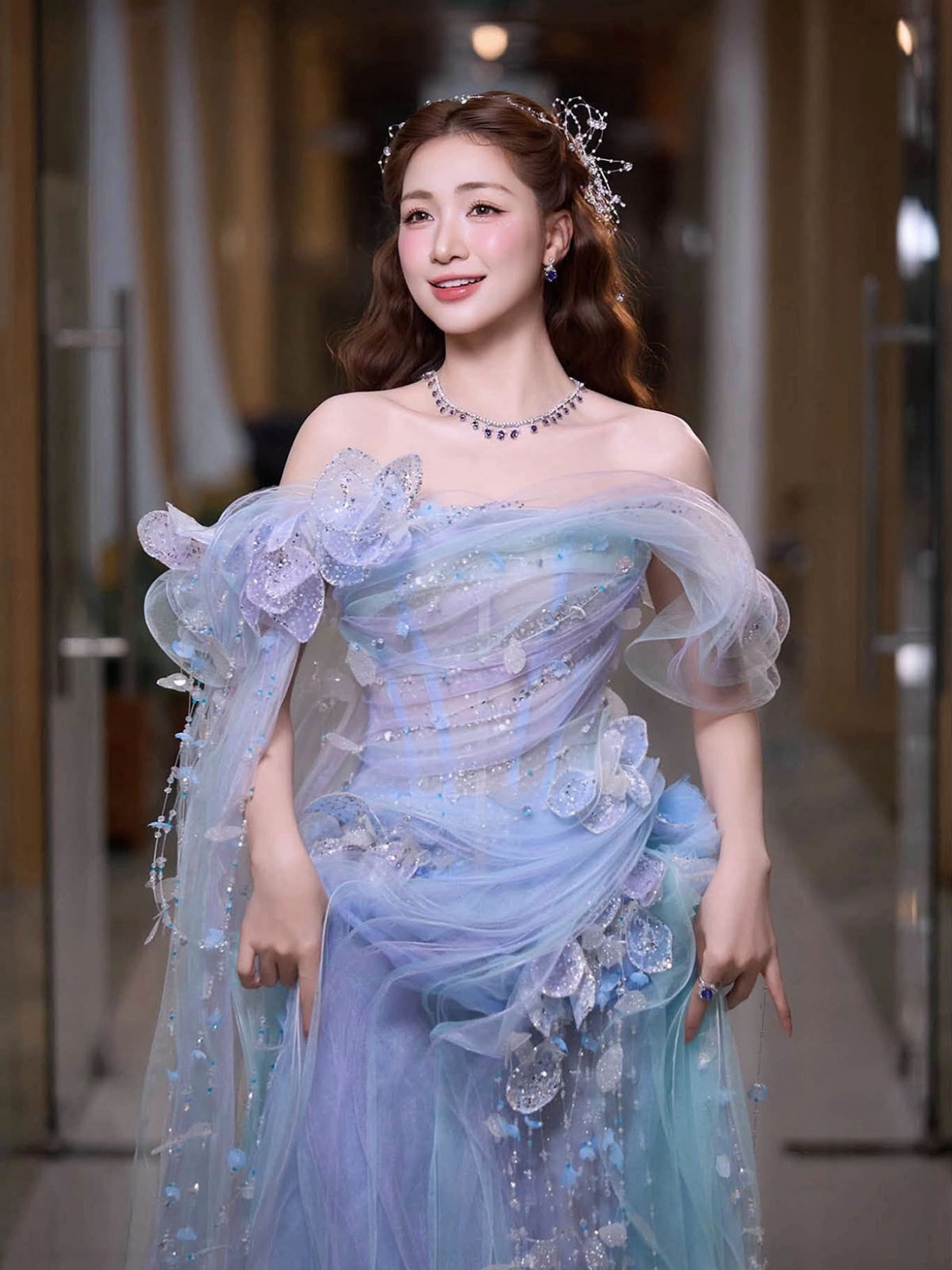 sao viet 6-10 hoai lam ruoc co dau ngoc trinh bang xe may trong ngay cuoi hinh anh 12