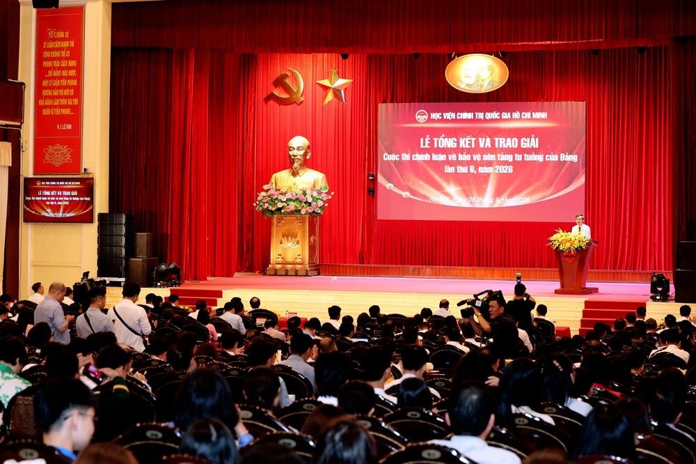 Bảo vệ nền tảng tư tưởng của Đảng: Làm chủ công nghệ, vững thế trận lòng dân