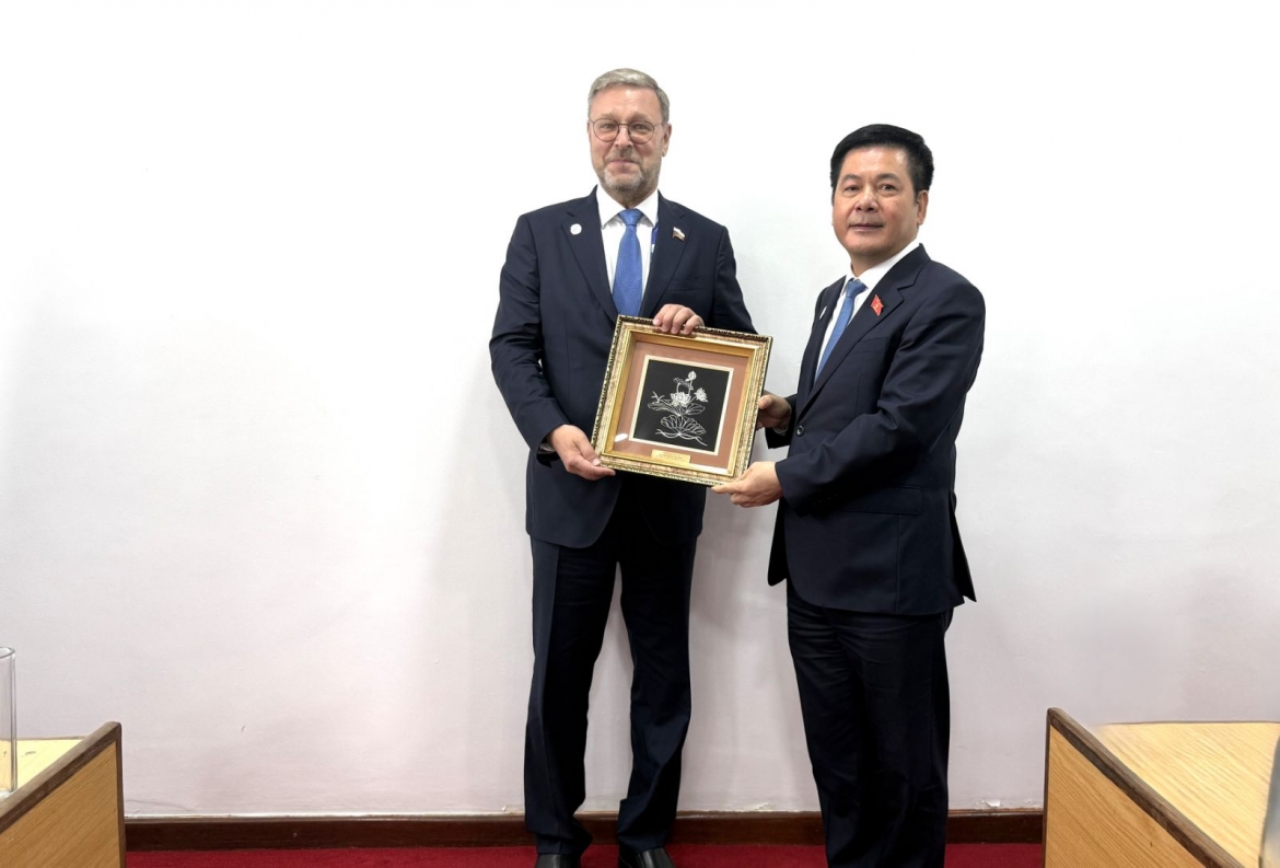pho chu tich quoc hoi nguyen hong dien tham du Dai hoi dong ipu-153 tai tanzania hinh anh 5