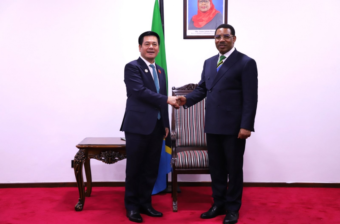 pho chu tich quoc hoi nguyen hong dien tham du Dai hoi dong ipu-153 tai tanzania hinh anh 2